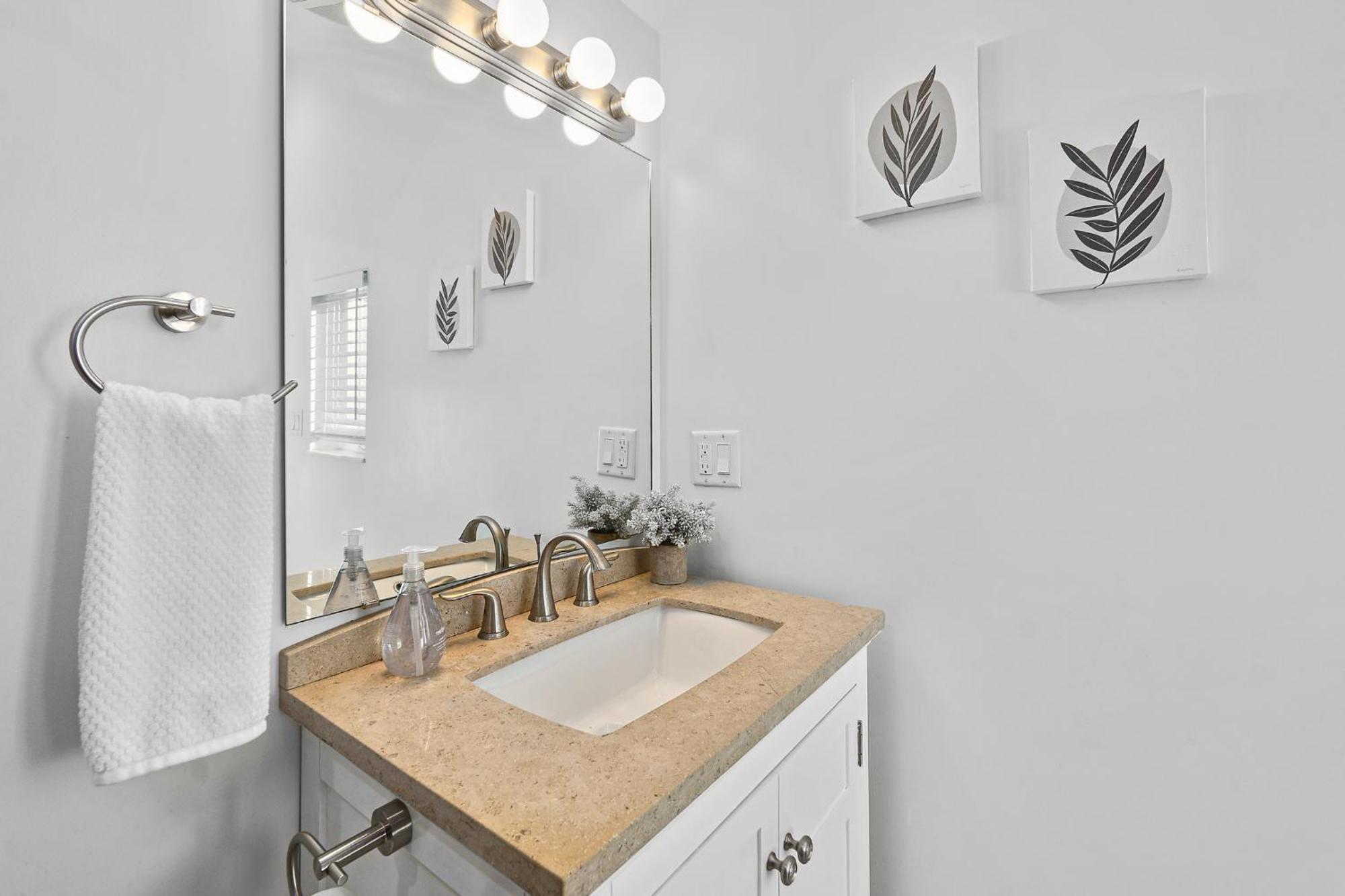 Old Mission Guest Suite - Charming Apartment, 15 Min Walk To Downtown! St. Augustine Luaran gambar